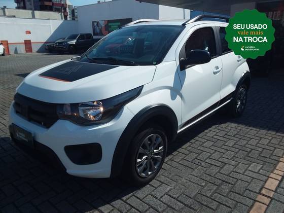 FIAT MOBI 1.0 EVO FLEX TREKKING MANUAL FIAT MOBI 1.0 EVO FLEX TREKKING MANUAL